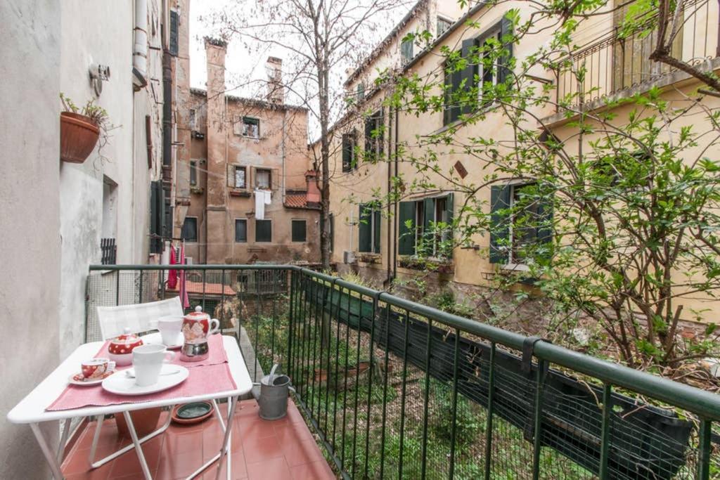 Ca' Cordoni - Charming Place In The Heart Of Venice Veneza Exterior foto